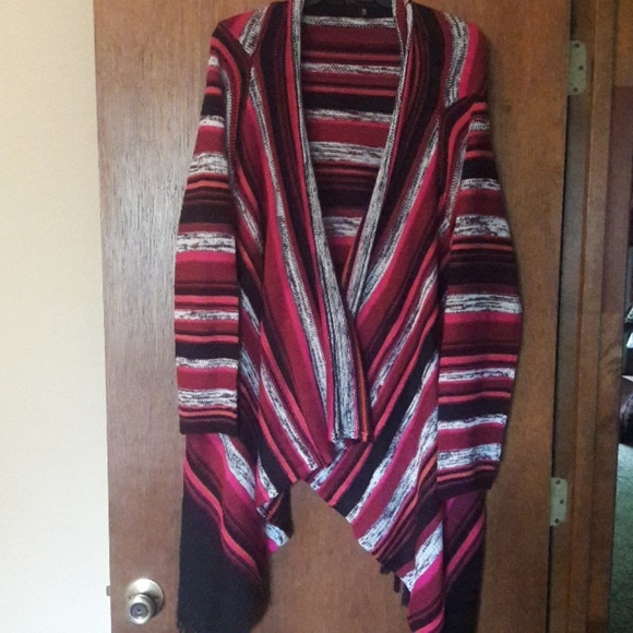 PONCHO SWEATER - Picture 1 of 4